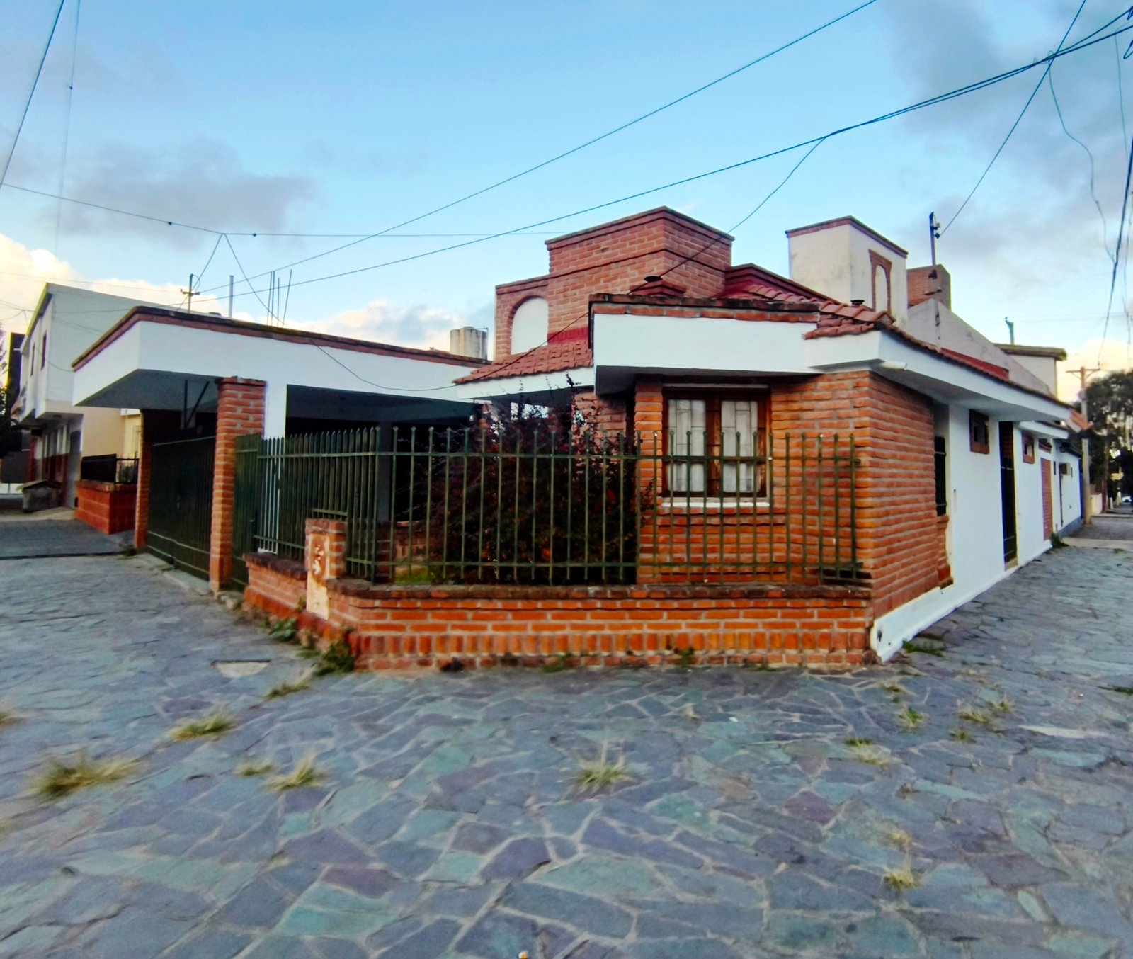 Casa en Esquina Ciudad de Nieva